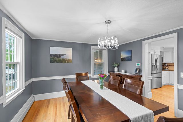 68 Stumpfield Road, Kensington, NH 03833