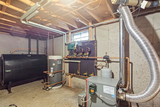 68 Stumpfield Road, Kensington, NH 03833