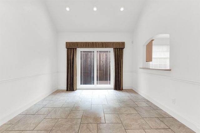 6064 BUFFRIDGE Trail, Dallas, TX 75252