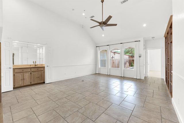 6064 BUFFRIDGE Trail, Dallas, TX 75252