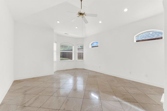 6064 BUFFRIDGE Trail, Dallas, TX 75252