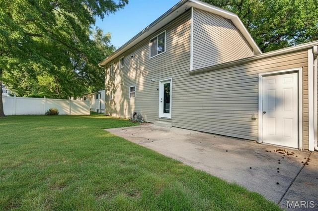 906 Forest Avenue, Valley Park, MO 63088