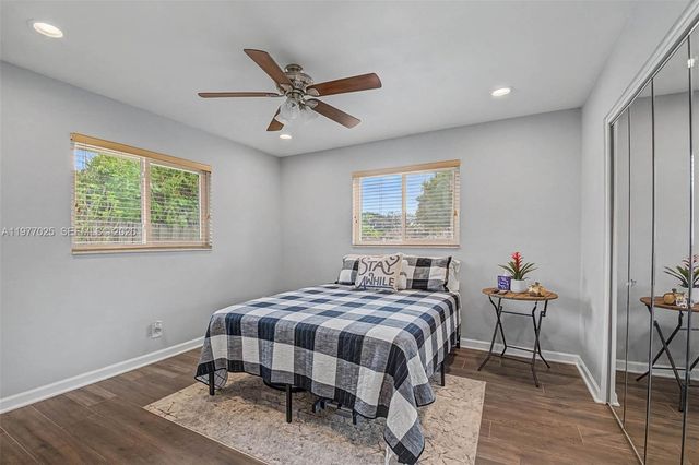 2694 SW 14th Dr, Deerfield Beach, FL 33442