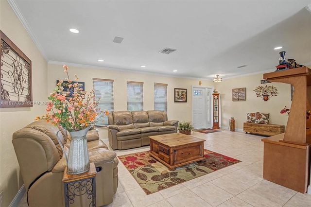 2694 SW 14th Dr, Deerfield Beach, FL 33442