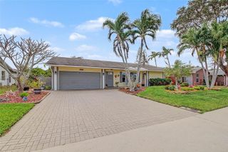 2694 SW 14th Dr, Deerfield Beach, FL 33442