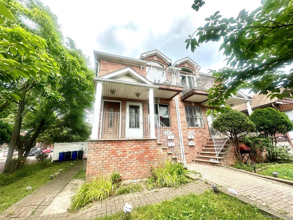 12401 7th Avenue, College Point, NY 11356 — photo 3