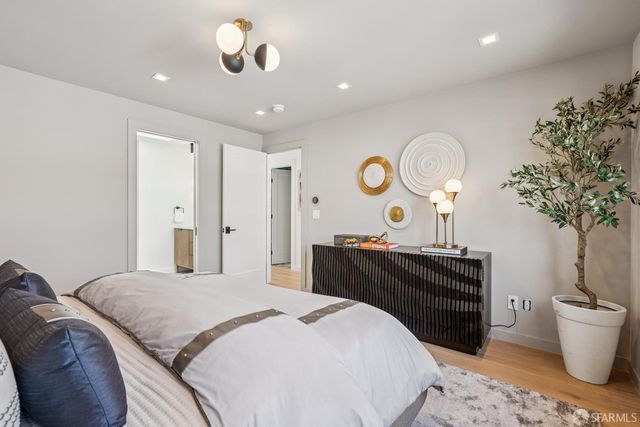 1827 33rd Avenue, San Francisco, CA 94122