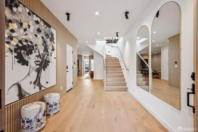 1827 33rd Avenue, San Francisco, CA 94122