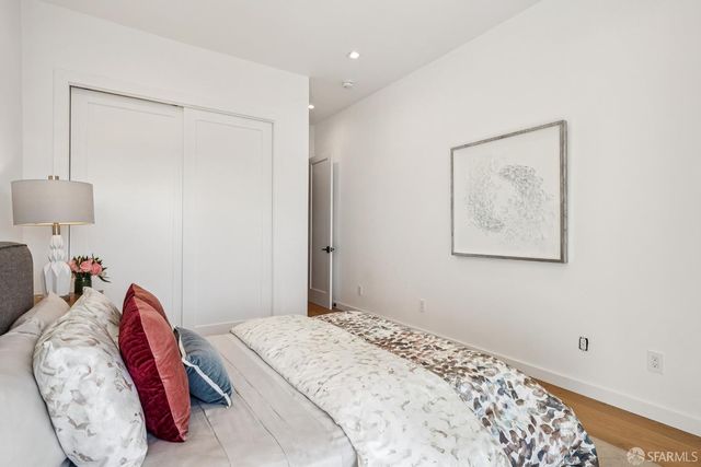 1827 33rd Avenue, San Francisco, CA 94122