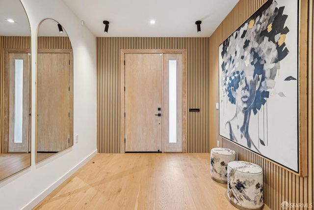 1827 33rd Avenue, San Francisco, CA 94122