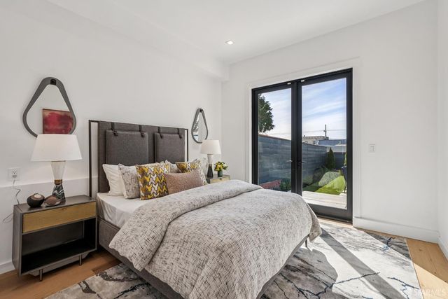 1827 33rd Avenue, San Francisco, CA 94122