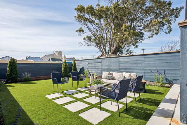 1827 33rd Avenue, San Francisco, CA 94122