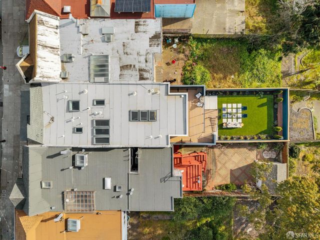 1827 33rd Avenue, San Francisco, CA 94122