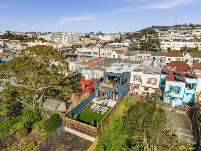 1827 33rd Avenue, San Francisco, CA 94122