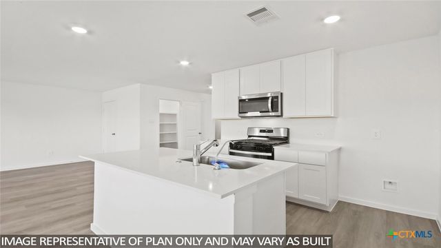 168 Baby Calf Roping Road, Jarrell, TX 76537