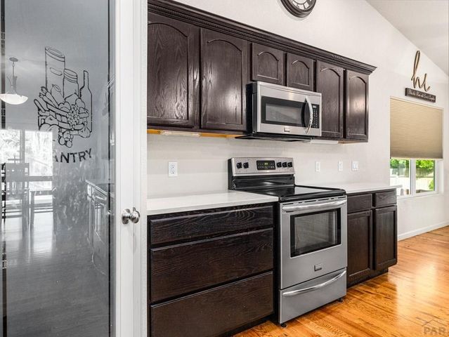 5114 Lynn Meadows Dr, Pueblo, CO 81005