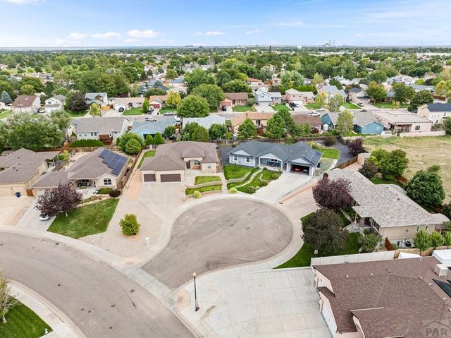5114 Lynn Meadows Dr, Pueblo, CO 81005