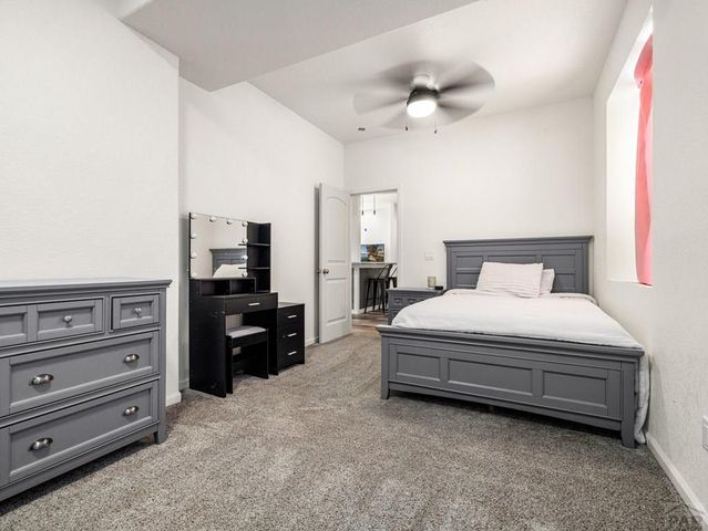 5114 Lynn Meadows Dr, Pueblo, CO 81005