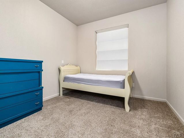 5114 Lynn Meadows Dr, Pueblo, CO 81005