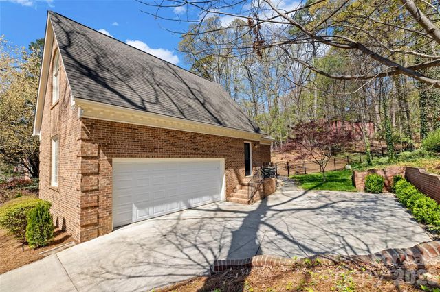 3711 Surry Ridge Court, Charlotte, NC 28210
