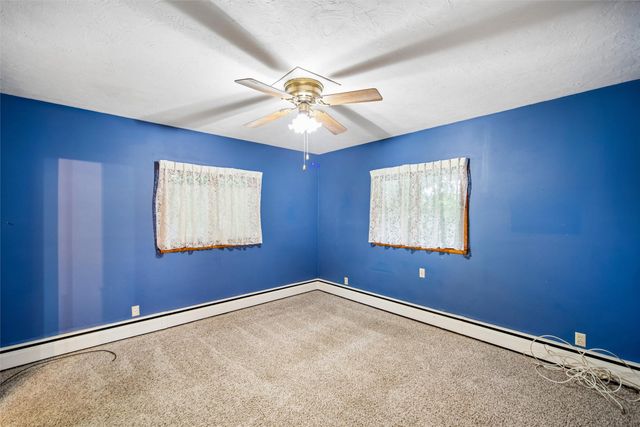 3629 Oakcrest Drive, Des Moines, IA 50310
