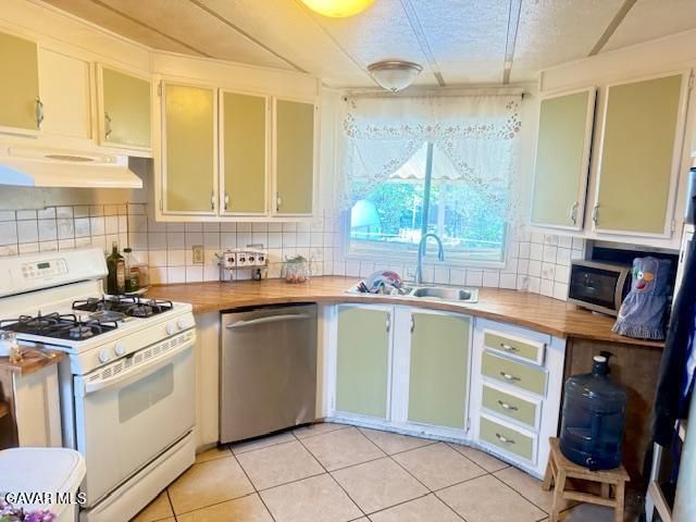 37311 47th Street Spc 161, Palmdale, CA 93552