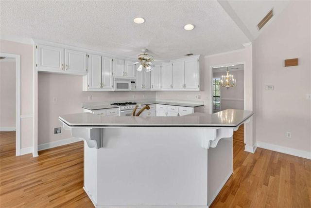 955 Mocassin Gap Road, Locust Grove, GA 30248