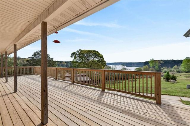 955 Mocassin Gap Road, Locust Grove, GA 30248