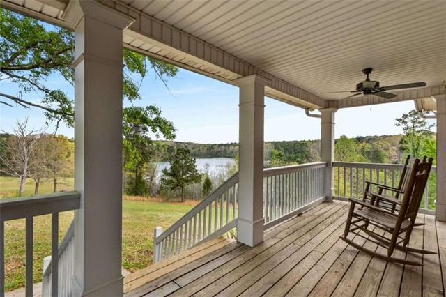 955 Mocassin Gap Road, Locust Grove, GA 30248