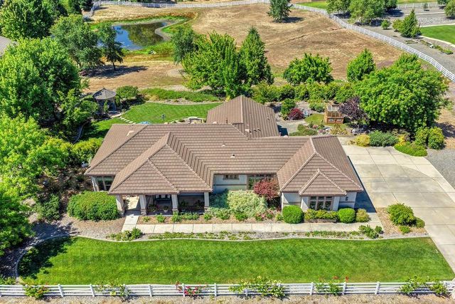 11880 Gidaro Dr, Elk Grove, CA 95624
