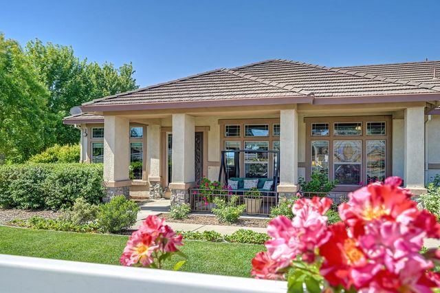 11880 Gidaro Dr, Elk Grove, CA 95624