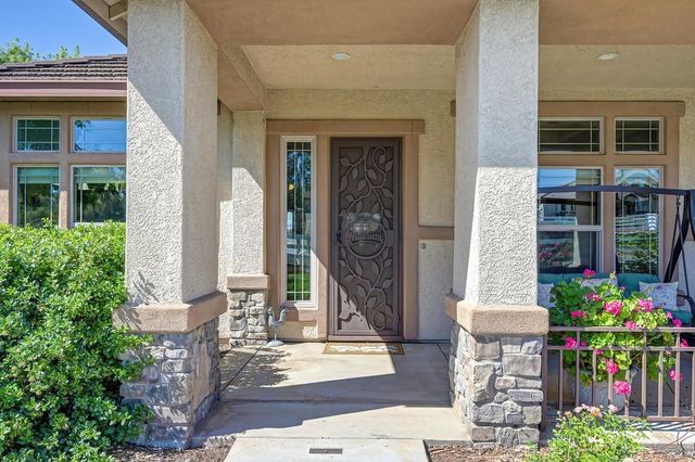 11880 Gidaro Dr, Elk Grove, CA 95624