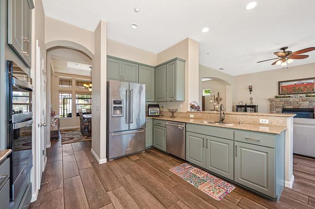 11880 Gidaro Dr, Elk Grove, CA 95624