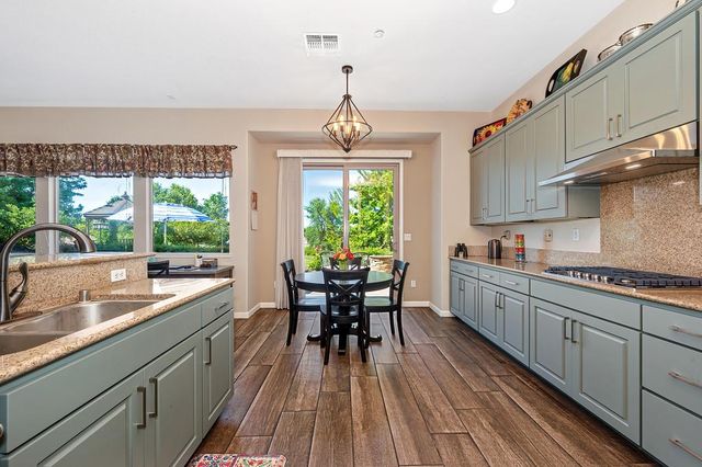 11880 Gidaro Dr, Elk Grove, CA 95624