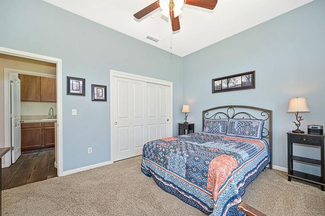 11880 Gidaro Dr, Elk Grove, CA 95624