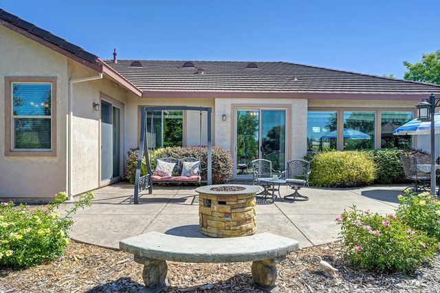 11880 Gidaro Dr, Elk Grove, CA 95624