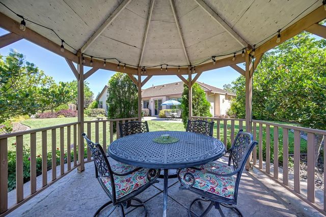 11880 Gidaro Dr, Elk Grove, CA 95624