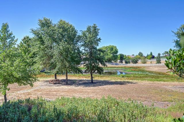 11880 Gidaro Dr, Elk Grove, CA 95624