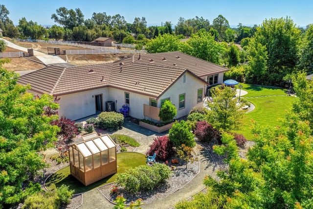 11880 Gidaro Dr, Elk Grove, CA 95624