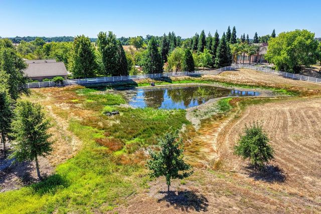 11880 Gidaro Dr, Elk Grove, CA 95624