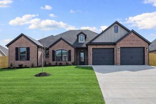 700 Tallwood Avenue, Cave Springs, AR 72718