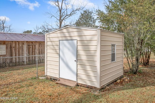 794 2nd Street, Chipley, FL 32428