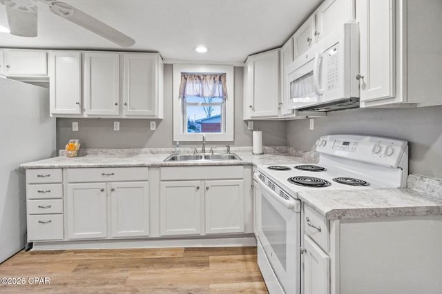 794 2nd Street, Chipley, FL 32428