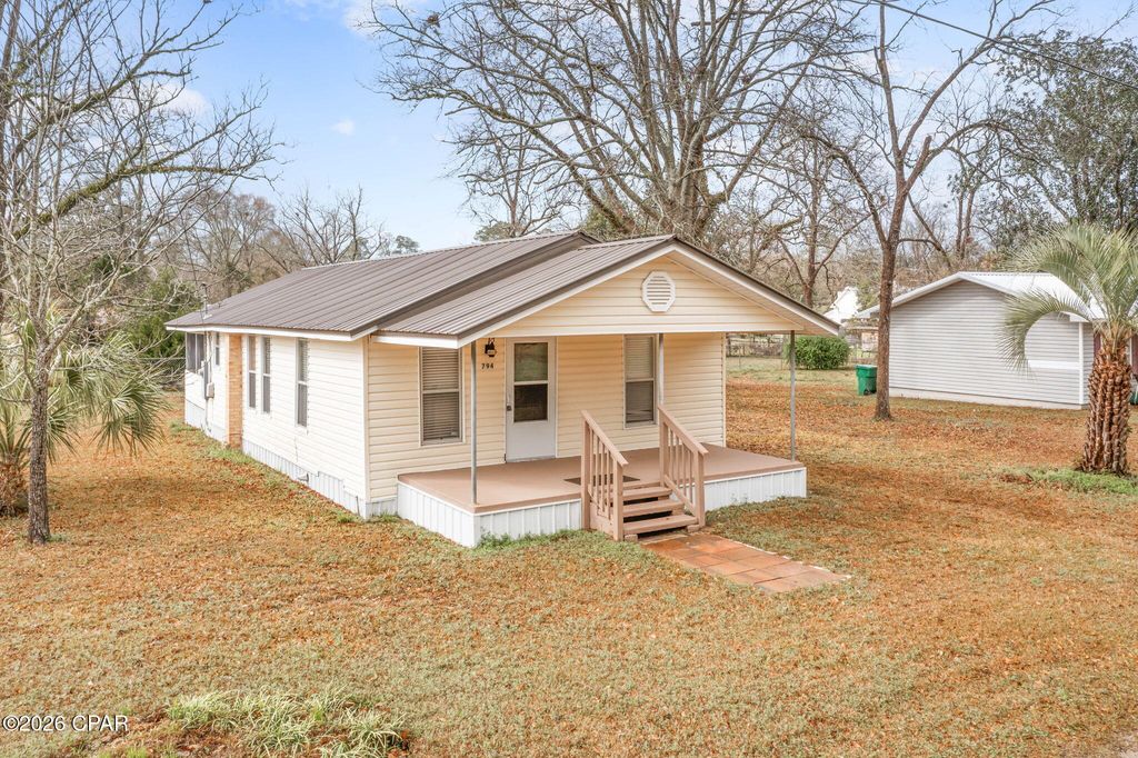 794 2nd Street, Chipley, FL 32428
