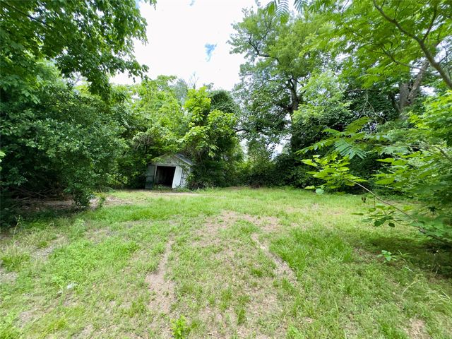 606 Houston Street, Sulphur Springs, TX 75482
