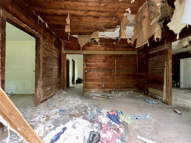 606 Houston Street, Sulphur Springs, TX 75482