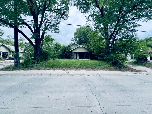 606 Houston Street, Sulphur Springs, TX 75482