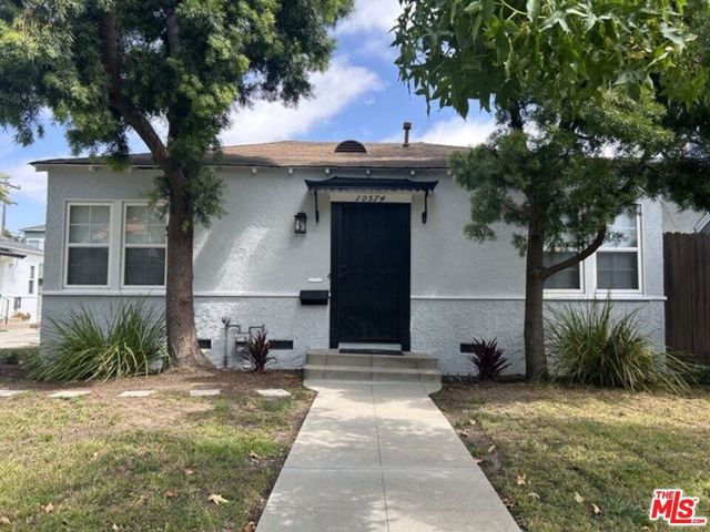10574 Ayres Avenue, Los Angeles, CA 90064