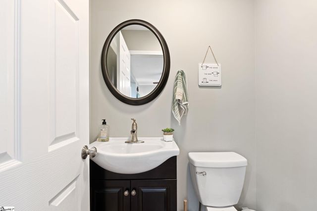 2762 Allen Bridge Road, Fountain Inn, SC 29644