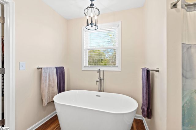 2762 Allen Bridge Road, Fountain Inn, SC 29644